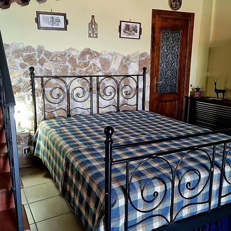 Ferienhaus Elisim House Caiazzo